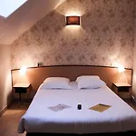 Le Hotel 3*