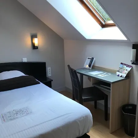 Le Hotel