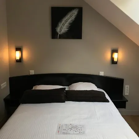 Le Hotel 3*