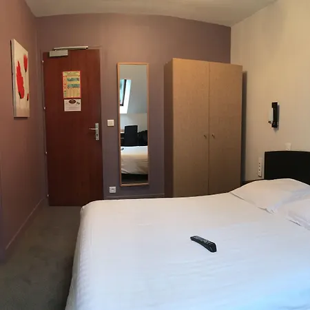 Le מלון באיו