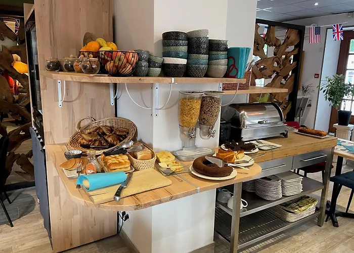 Le מלון באיו